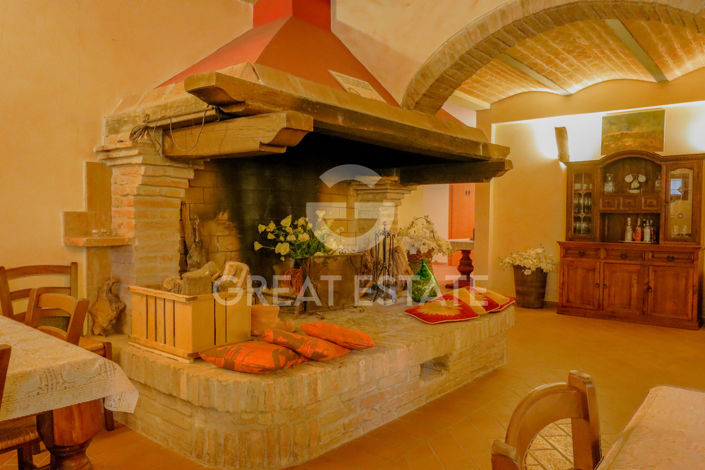 Image No.24-8 Bed Country House for sale