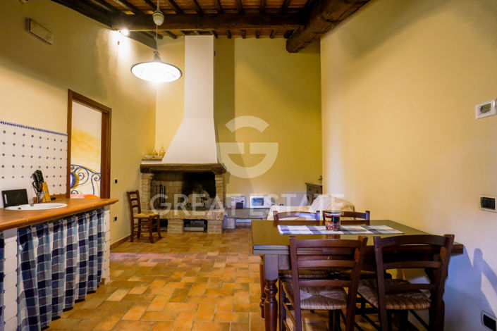 Image No.28-8 Bed Country House for sale