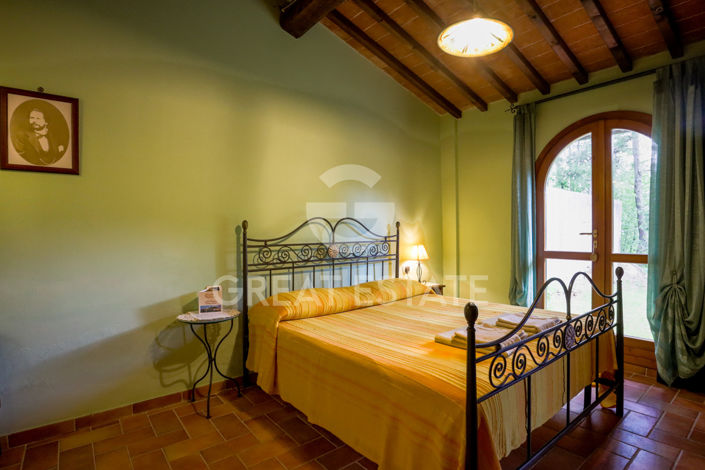 Image No.39-8 Bed Country House for sale