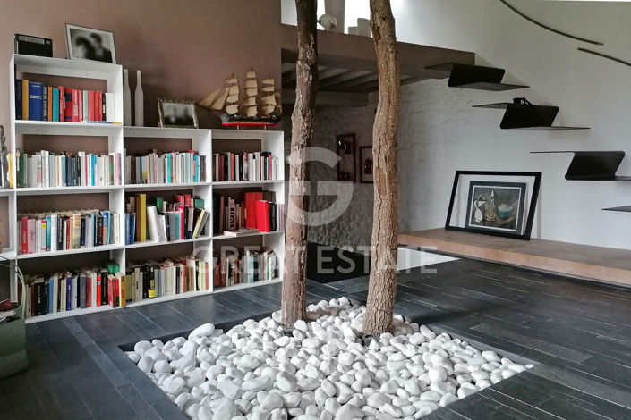 Image No.16-10 Bed Country House for sale