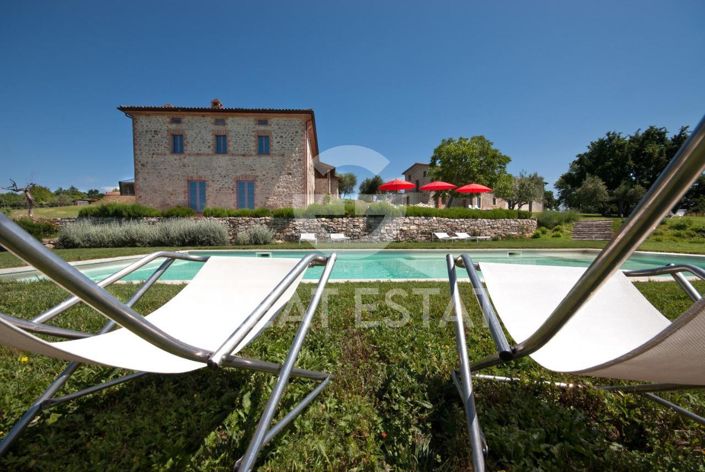 Image No.8-10 Bed Country House for sale