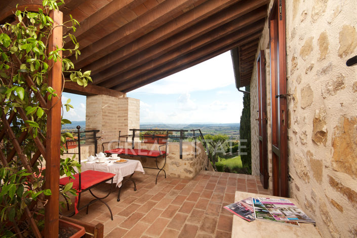 Image No.19-10 Bed Country House for sale