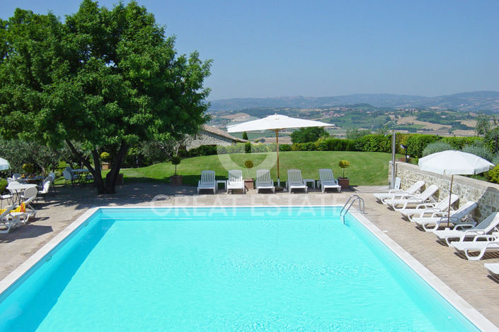 Image No.20-10 Bed Country House for sale