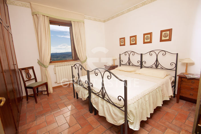 Image No.48-10 Bed Country House for sale