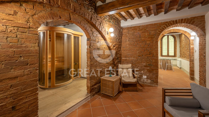 Image No.27-3 Bed Property for sale