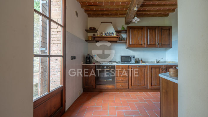 Image No.26-7 Bed Country House for sale