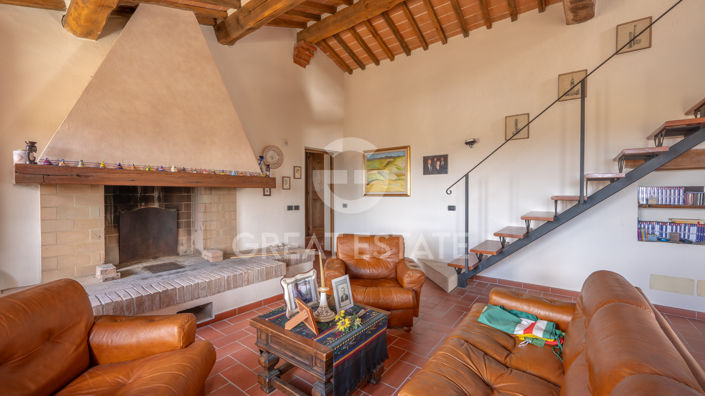 Image No.30-7 Bed Country House for sale