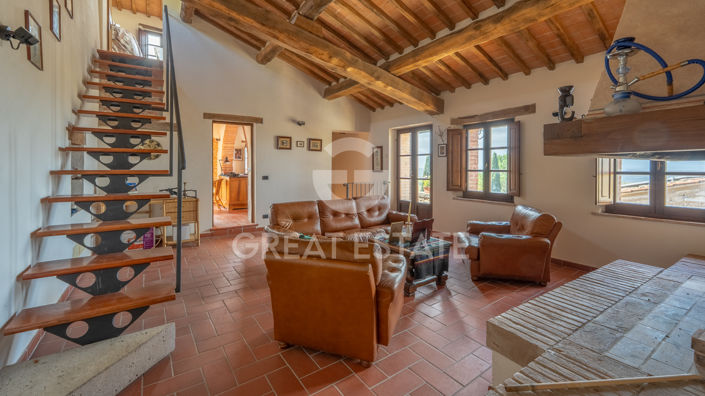 Image No.31-7 Bed Country House for sale