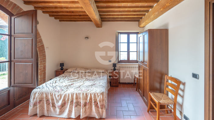 Image No.37-7 Bed Country House for sale