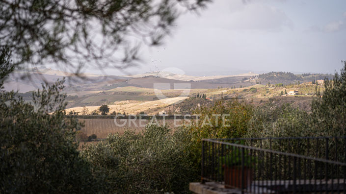 Image No.47-7 Bed Country House for sale