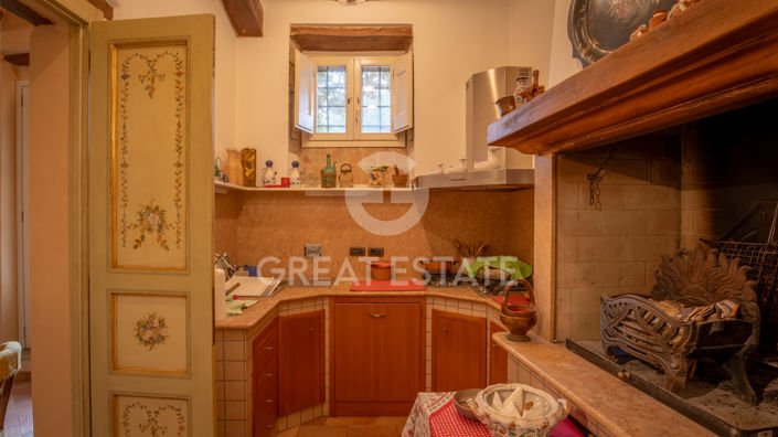 Image No.19-4 Bed Country House for sale