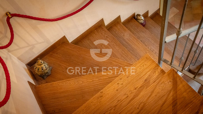 Image No.32-4 Bed Country House for sale