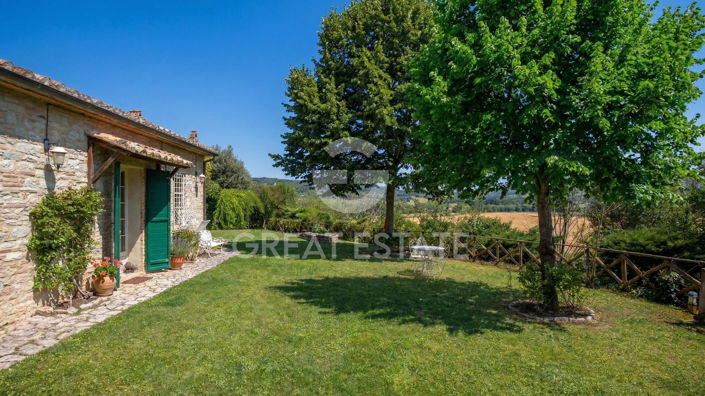 Image No.5-4 Bed Country House for sale