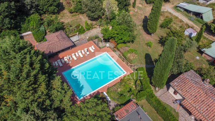 Image No.10-12 Bed Country House for sale