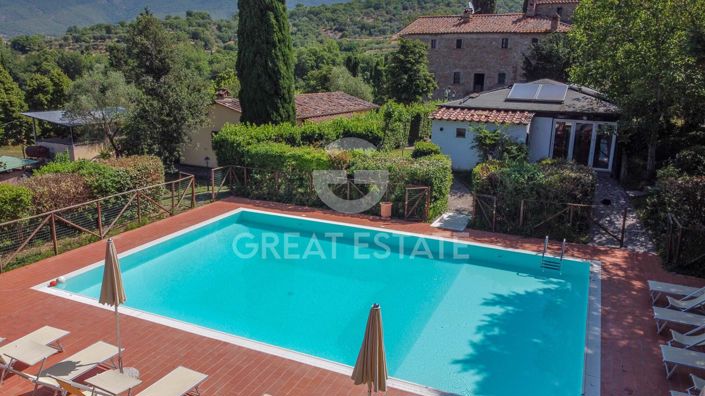 Image No.11-12 Bed Country House for sale