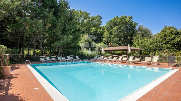 Image No.13-12 Bed Country House for sale