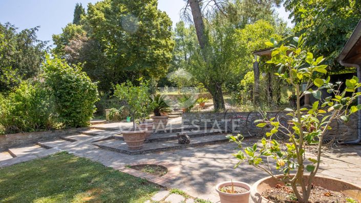 Image No.15-12 Bed Country House for sale