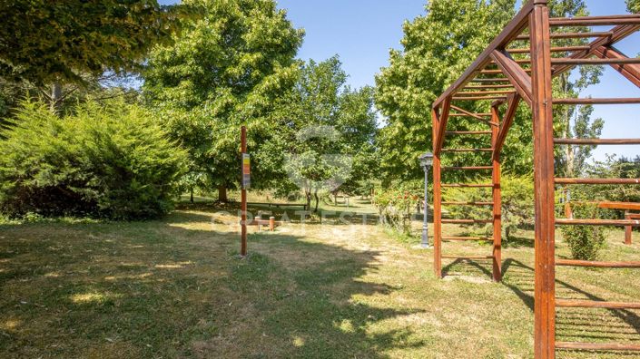 Image No.24-12 Bed Country House for sale