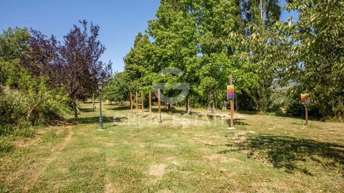 Image No.25-12 Bed Country House for sale