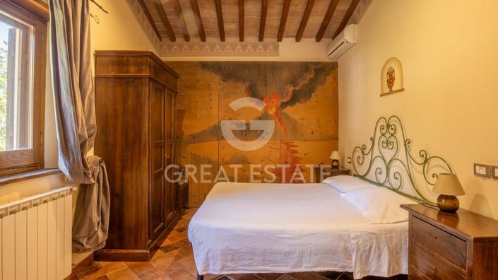 Image No.45-12 Bed Country House for sale