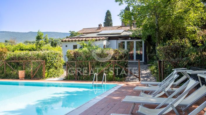 Image No.56-12 Bed Country House for sale