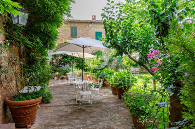 4 Bed Property for sale