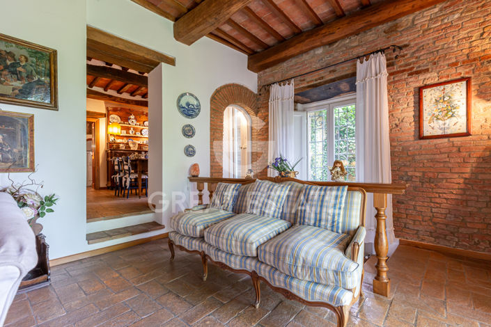 Image No.30-4 Bed Property for sale