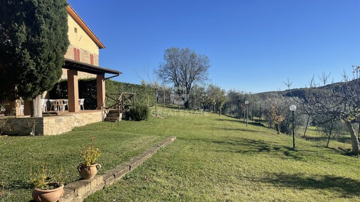 Image No.34-4 Bed Country House for sale