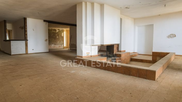 Image No.6-5 Bed Villa for sale