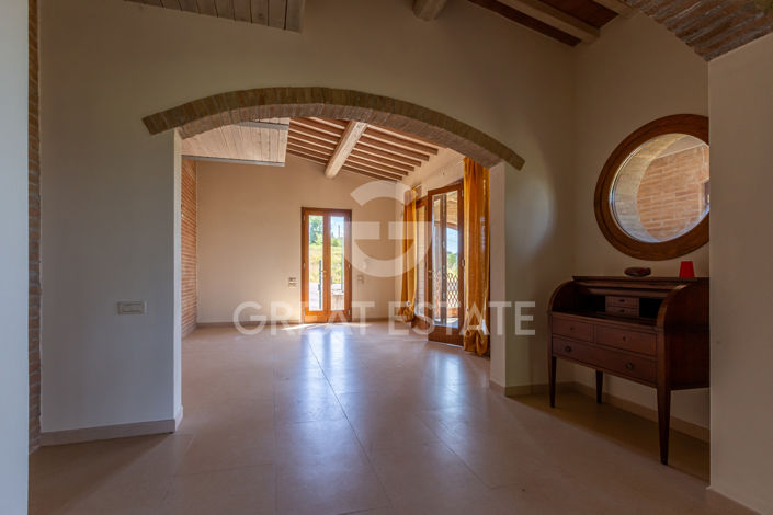 Image No.12-4 Bed Country House for sale