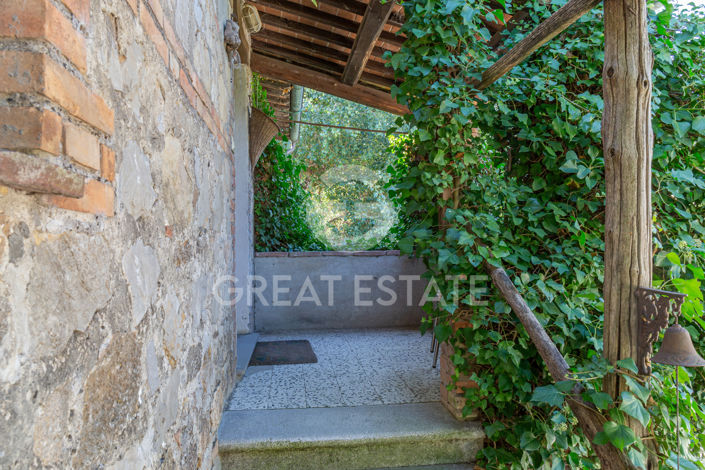 Image No.24-5 Bed Country House for sale