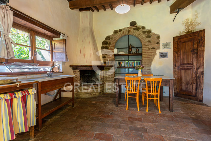 Image No.35-5 Bed Country House for sale