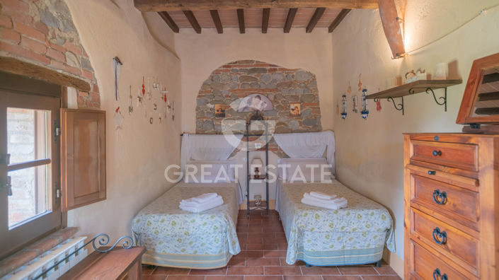 Image No.16-Country House for sale