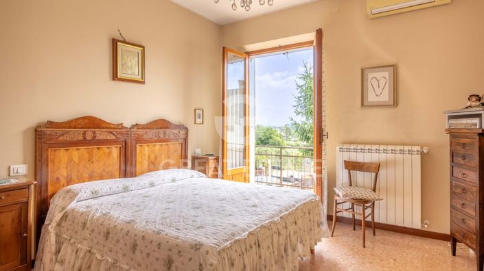 Image No.14-3 Bed Villa for sale