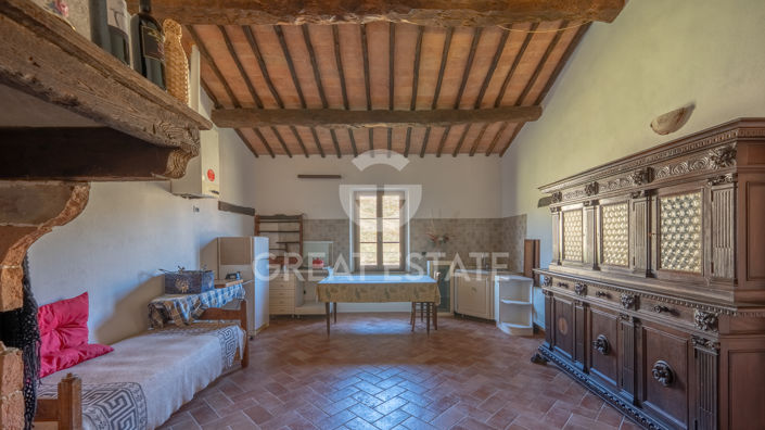 Image No.3-7 Bed Country House for sale