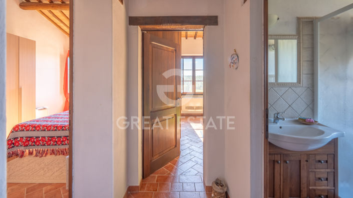 Image No.35-7 Bed Country House for sale