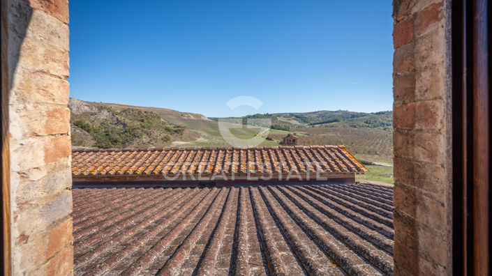 Image No.43-7 Bed Country House for sale