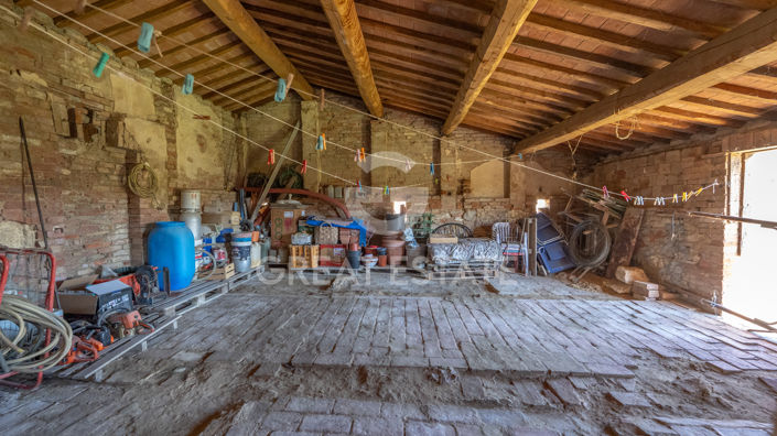 Image No.49-7 Bed Country House for sale