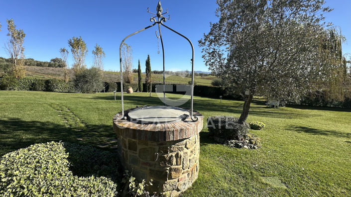 Image No.12-2 Bed Country House for sale