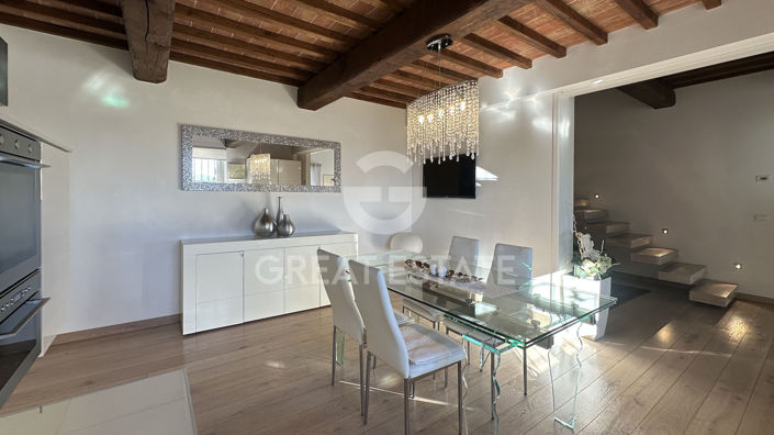 Image No.19-2 Bed Country House for sale