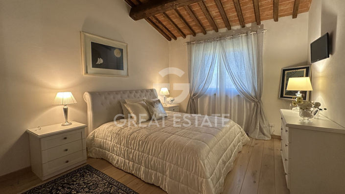 Image No.25-2 Bed Country House for sale