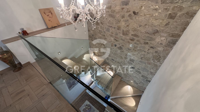 Image No.29-2 Bed Country House for sale