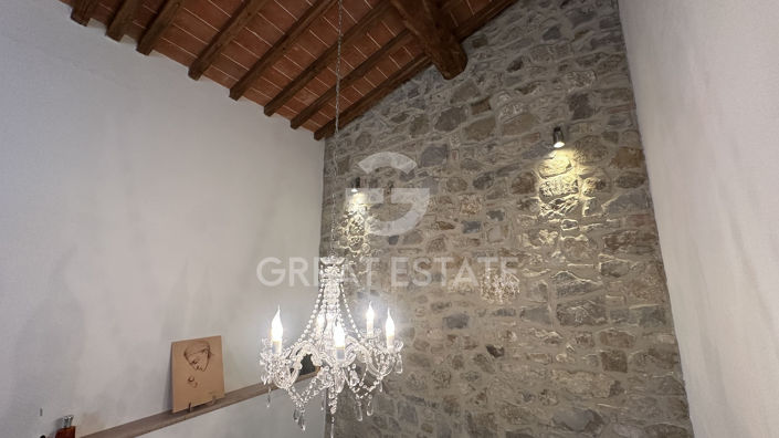 Image No.30-2 Bed Country House for sale