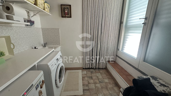 Image No.32-2 Bed Country House for sale