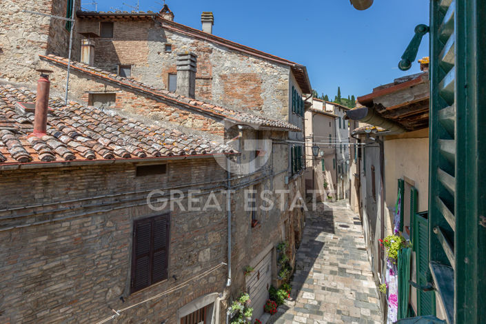 Image No.25-3 Bed Property for sale