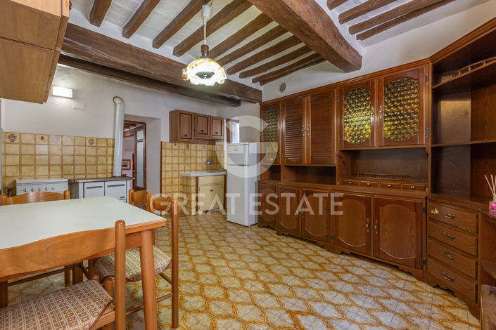 Image No.6-3 Bed Property for sale