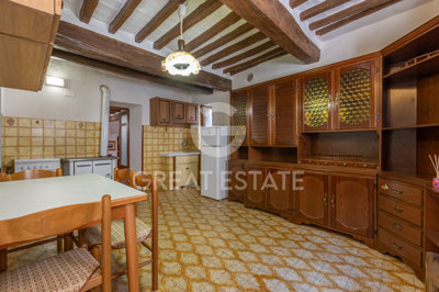 vendesi-appartamento-in-centro-storico-in-tos