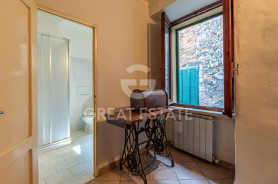 vendesi-appartamento-in-centro-storico-in-tos