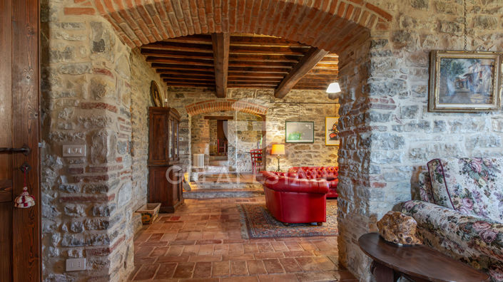 Image No.36-8 Bed Country House for sale