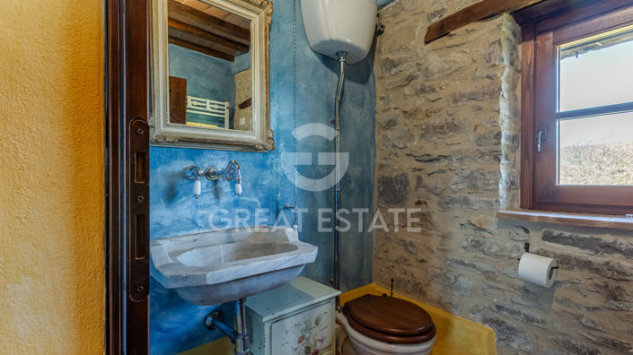 Image No.48-8 Bed Country House for sale